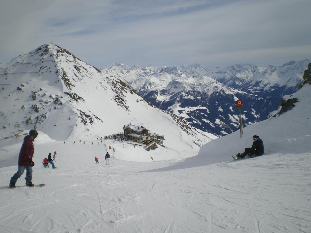 Gaestehaus Christoph Ried im Zillertal Eksteriør billede